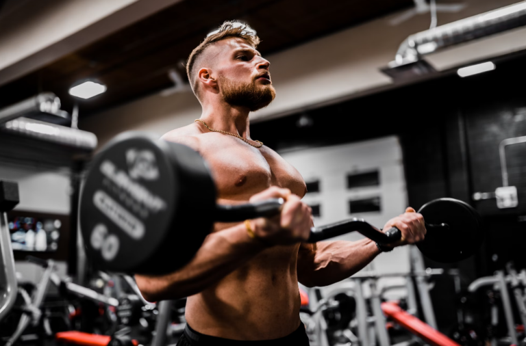 Mehr über den Artikel erfahren Kraft- und Ausdauertraining: Alles, was du wissen musst, um deine Fitnessziele zu erreichen